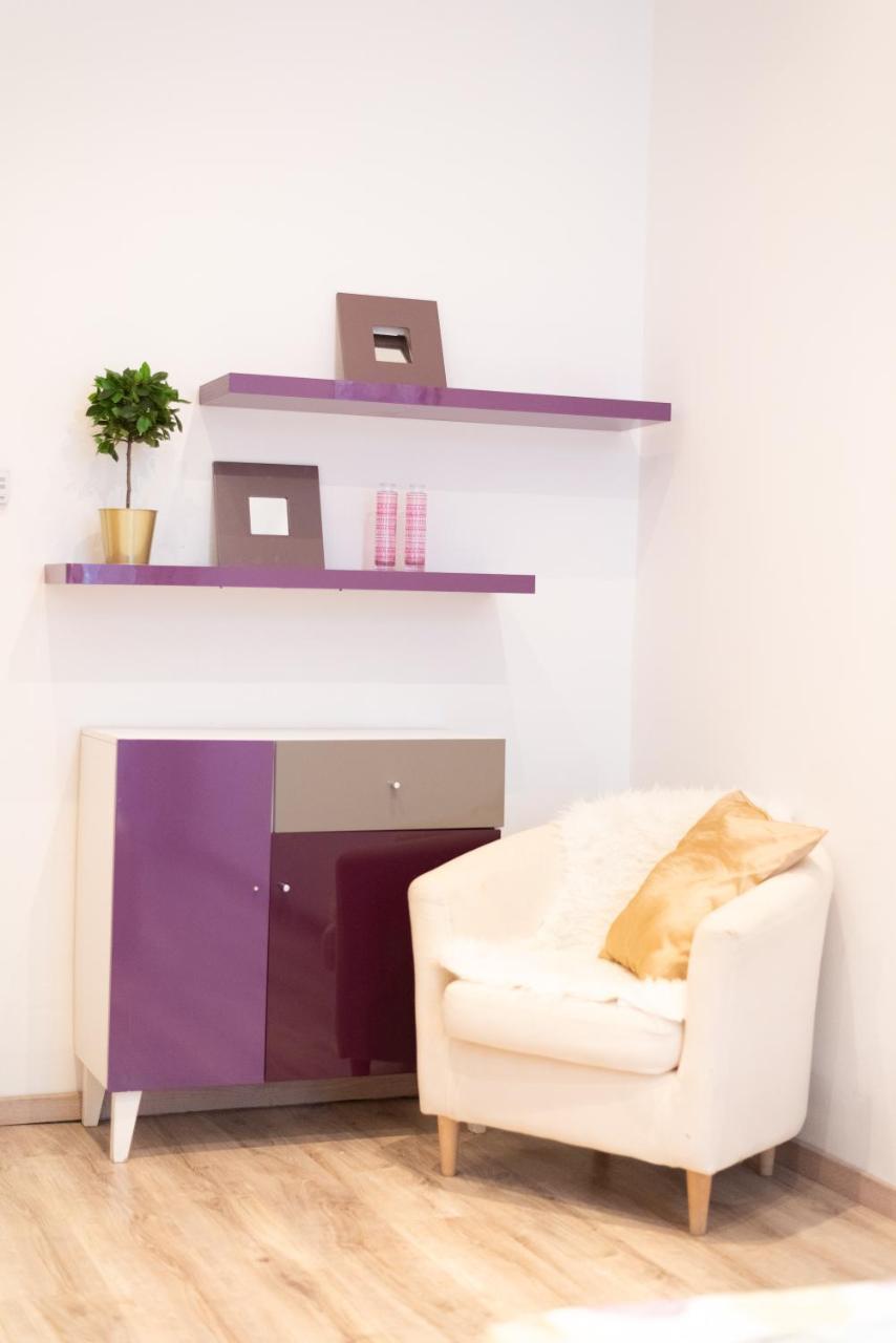 Standard Apartment By Hi5 - West End Center بودابست المظهر الخارجي الصورة